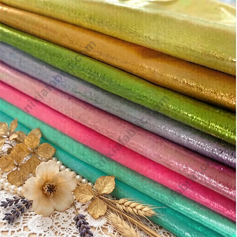 Dense dot foil suede-look fabric color and small-dot reflective surface detail